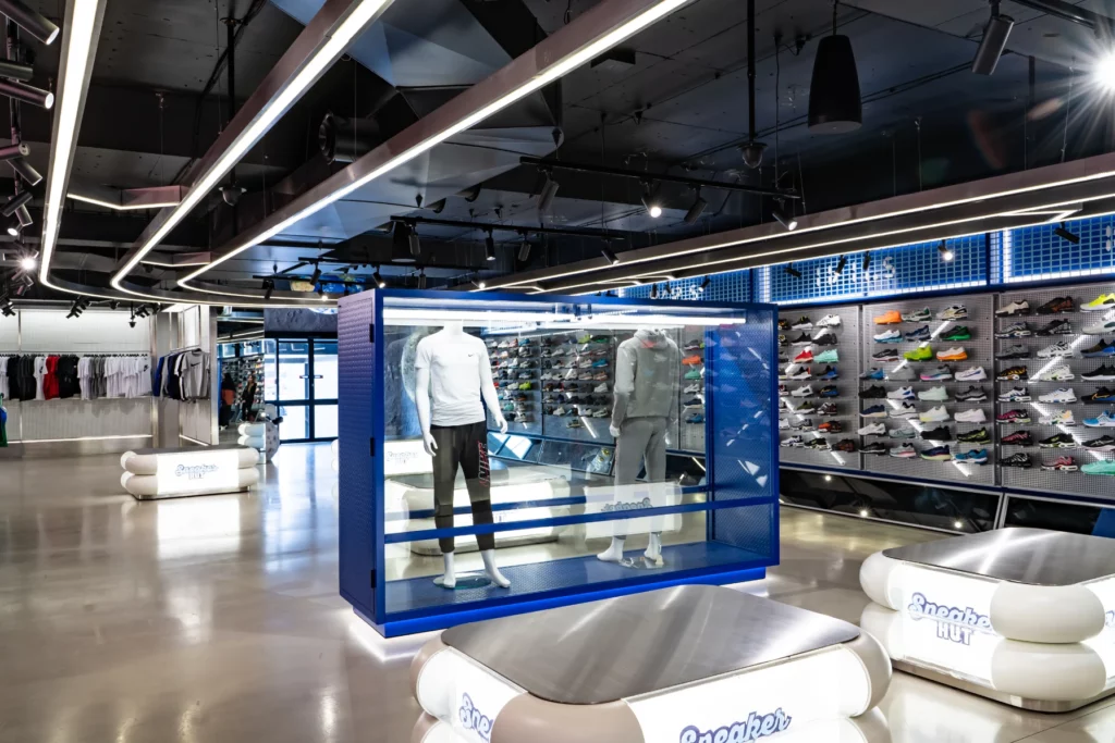 Sneaker Hut