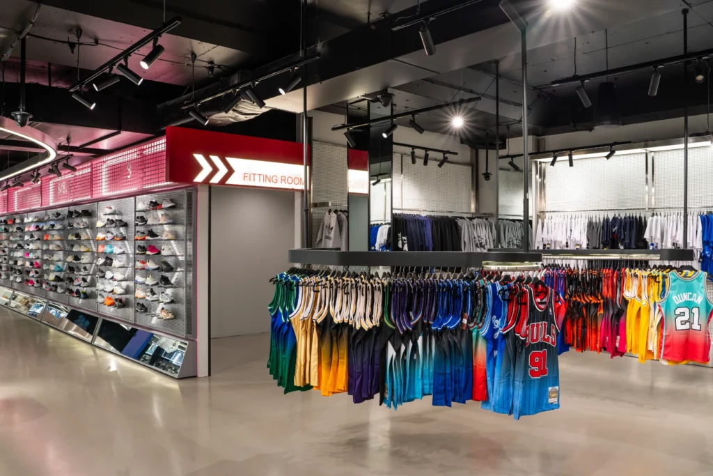 Sneaker Hut