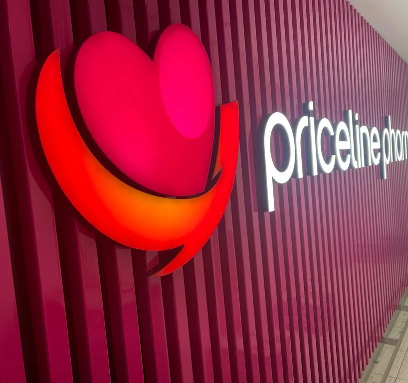 Priceline retail fitout by Paramount Projects